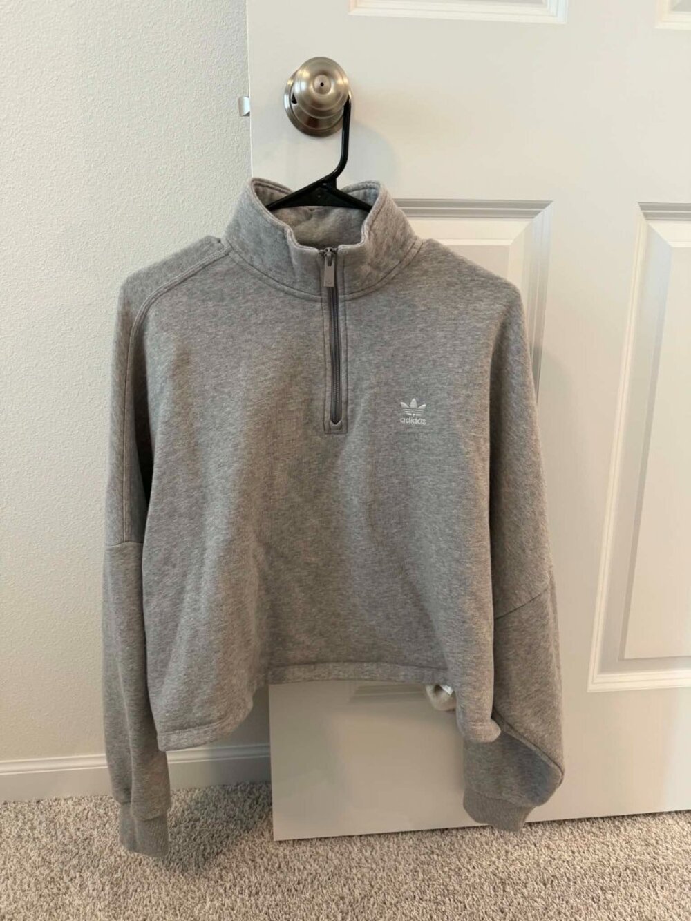 Adidas Cropped Quarter Zip Pullover Medium